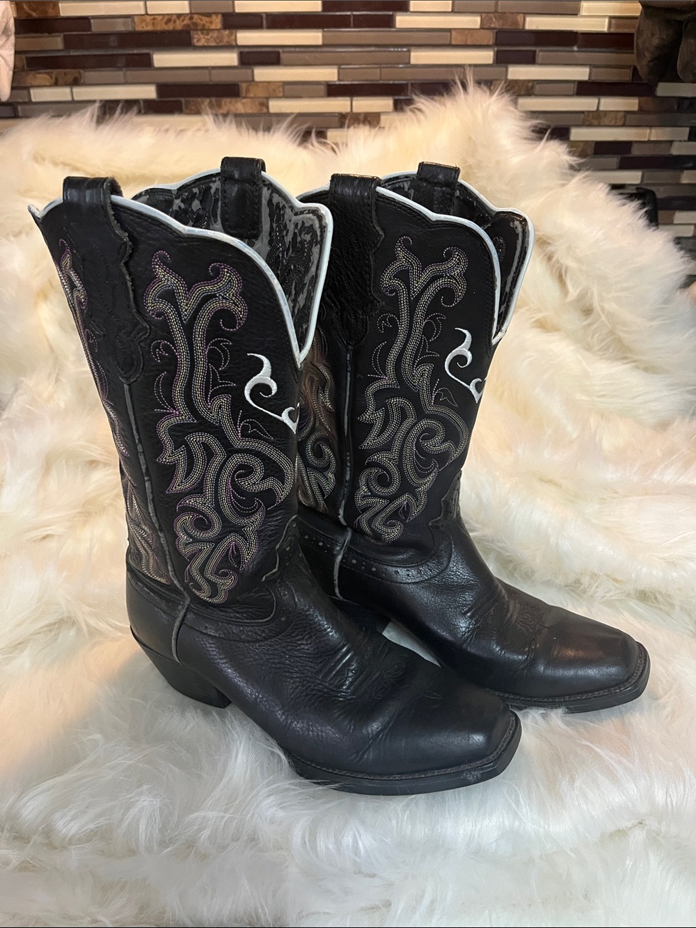Justin Women's Black Embroidered Western Boots